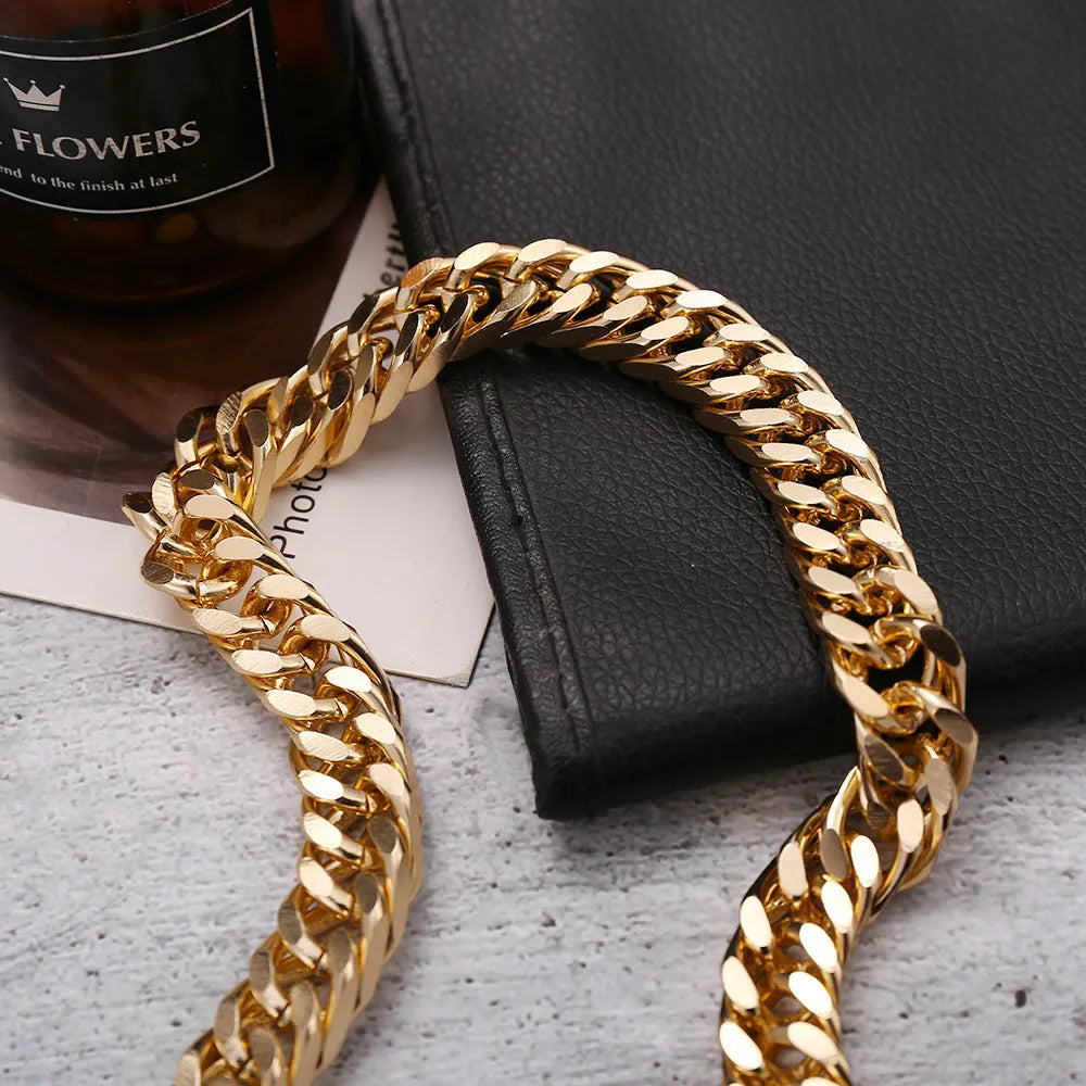 Gold women's thick chain necklace showing 6cm width and 32cm length with electroplated alloy construction