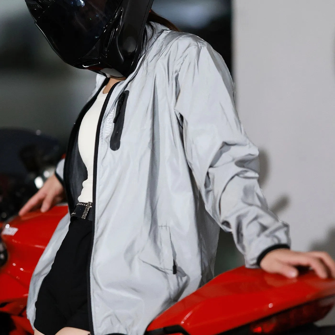 Silver waterproof polyester long sleeve coat with European sizing options S to 3XL