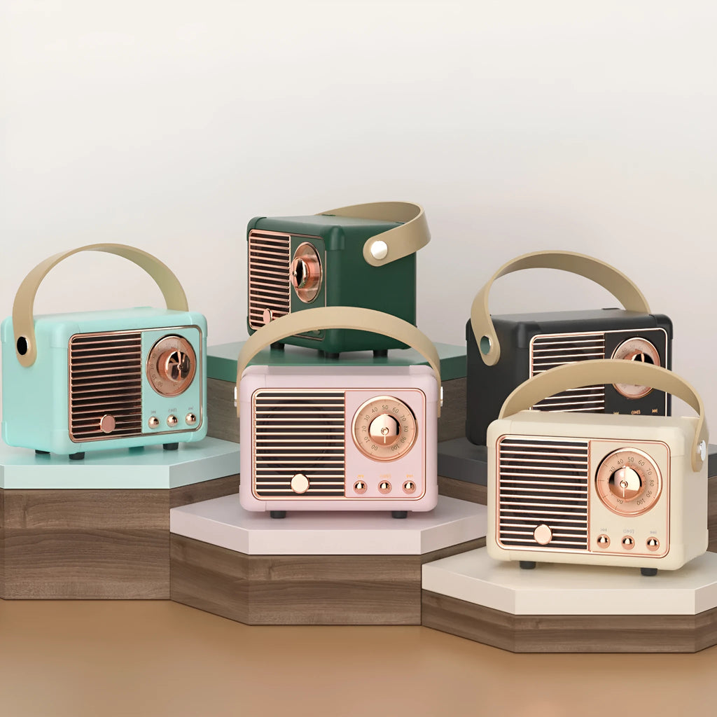 DIY retro mini portable card speaker in white with Bluetooth and USB playback, 70x110x50mm size