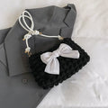 Women's canvas one-shoulder handbag in horizontal square shape with single strap and mobile phone compartment
