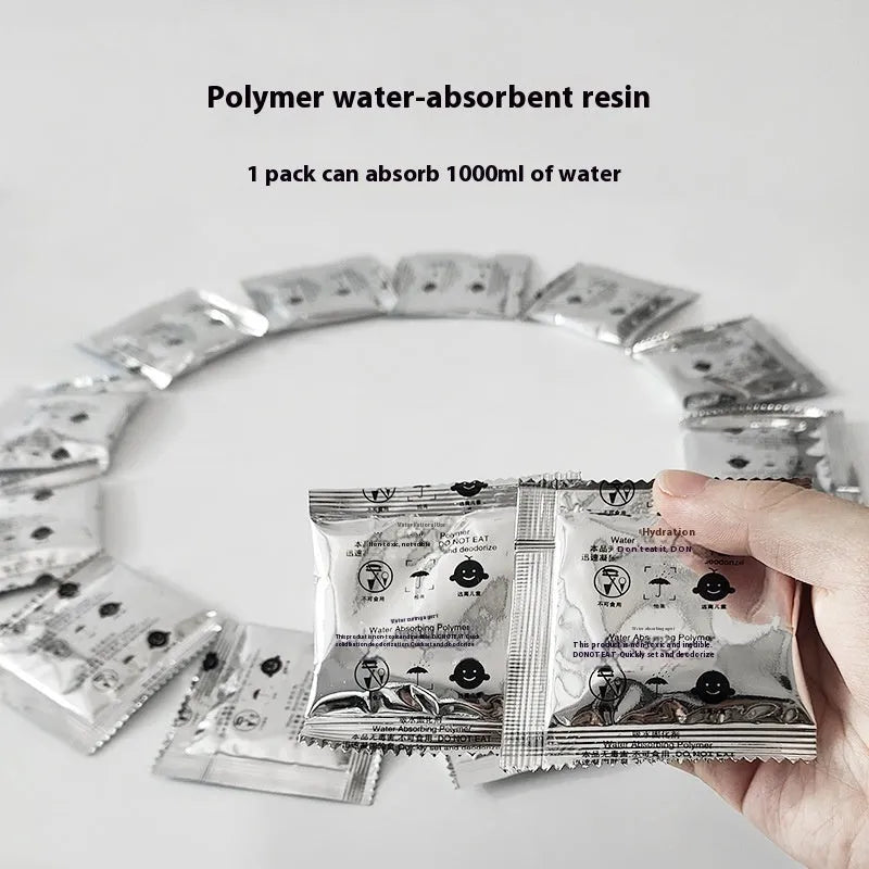 Disposable urine curing agent powder with garbage bag for outdoor travel and car emergency use