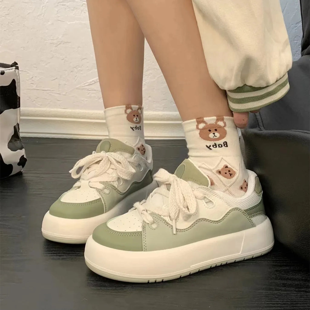 Women's green casual shoes with PU mesh upper and flat heel design