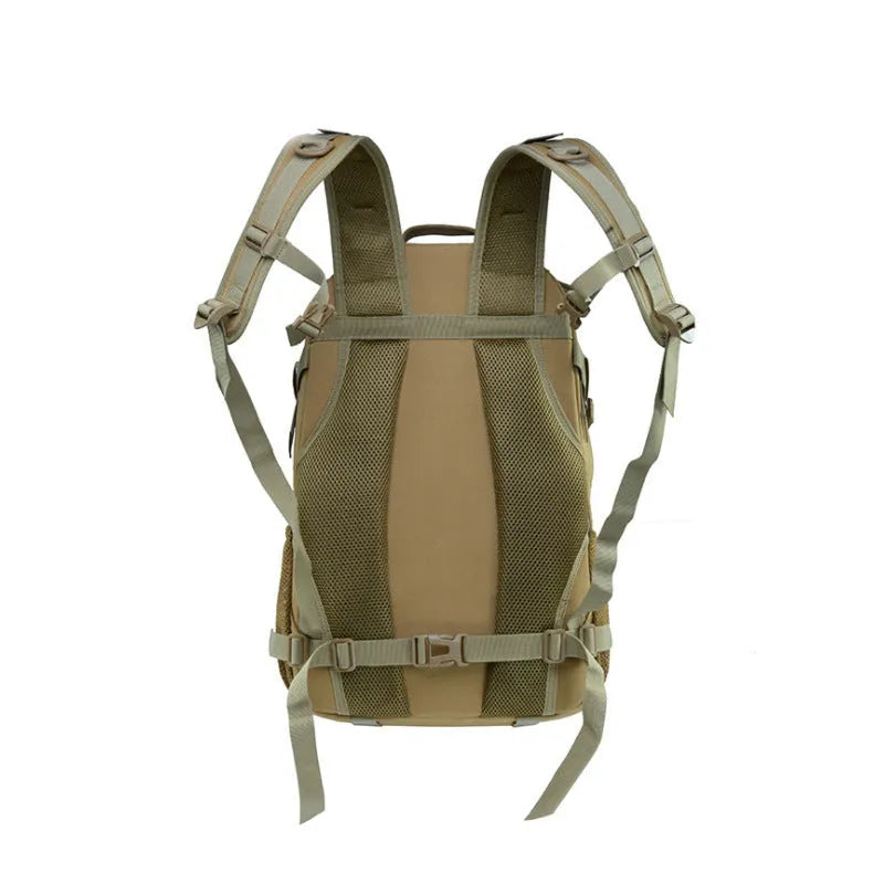 Oxford cloth mountaineering backpack in tactical camouflage colour with air pillow belt system