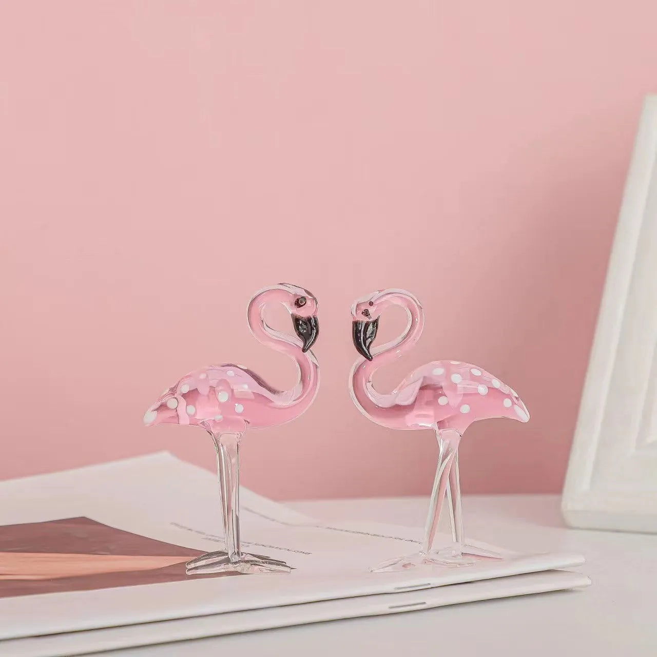 Pink crystal flamingo decorative sculpture for tabletop display in modern home décor