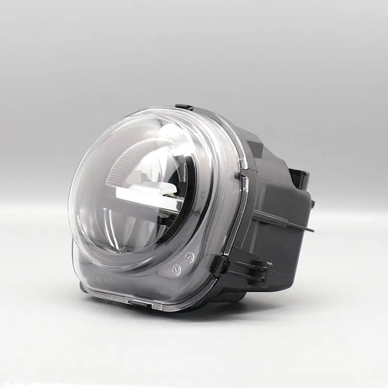 BMW 5 Series F10 front fog lamp with sealed housing and clear lens