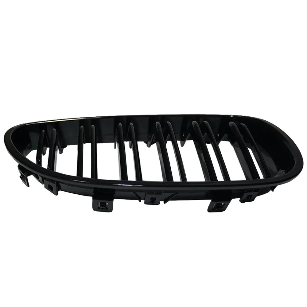 Pair of ABS carbon fibre grilles for BMW 5 Series E60 and E66 with textured surface