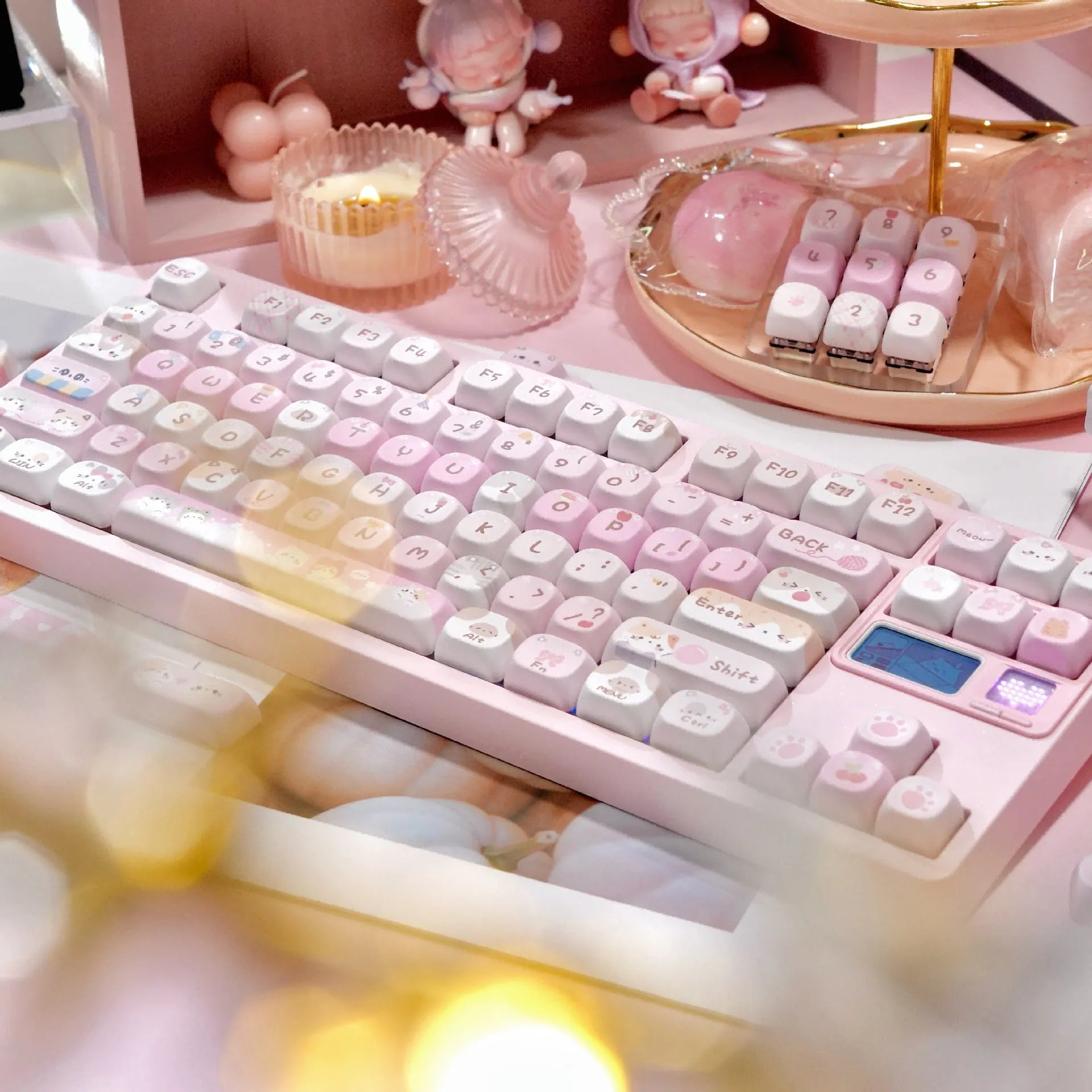 Pink cartoon design MOA height mechanical keyboard keycaps with five-sided sublimation printing