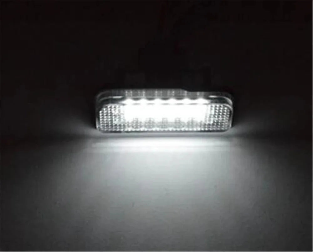 Minimalist household LED license plate light for Mercedes models with 18 LEDs and PC housing