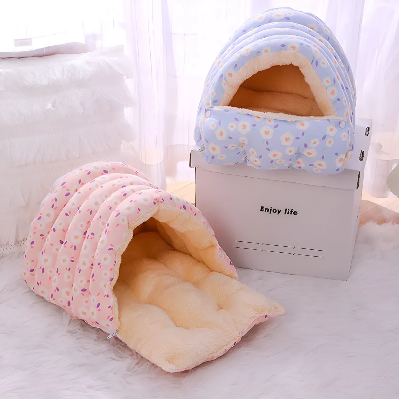 Winter warm closed cat nest in pink floral pattern with removable cover, suitable for cats under 15kg, made of cloth