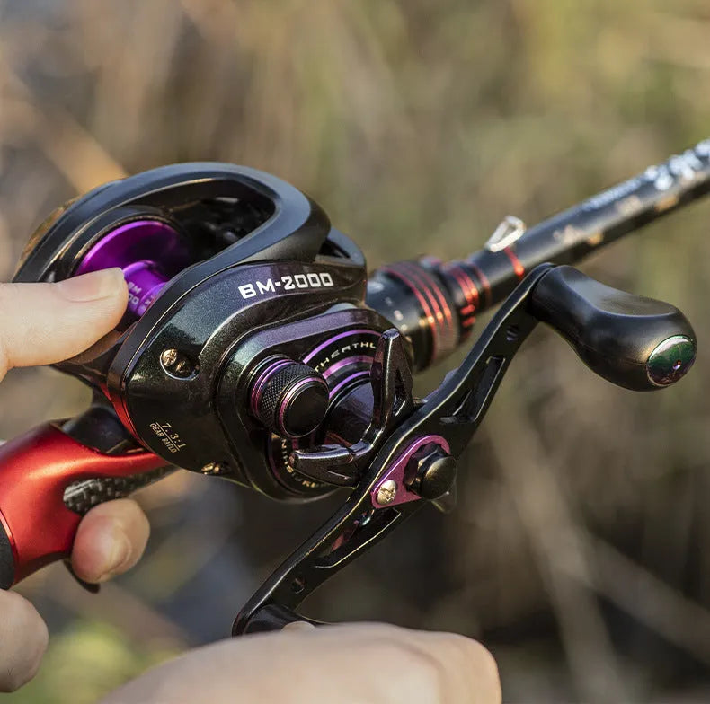 Colourful BM2000 water drop shaped fishing reel with a strong magnetic brake system.