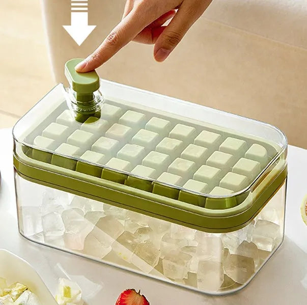 One-button press plastic ice cube tray mold with green storage box lid, stackable design