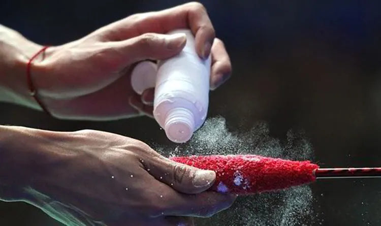 White sports anti-slip magnesium carbonate powder in container for badminton tennis fitness grip.