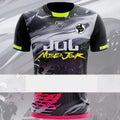 Men's printed short sleeve t-shirt in bird eye polyester mesh fabric showing loose fit design