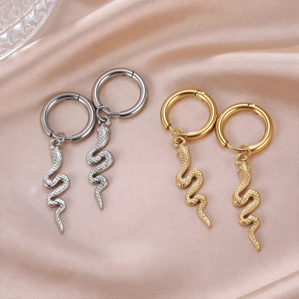 Gold plated stainless steel vintage snake-shaped clip earrings for women