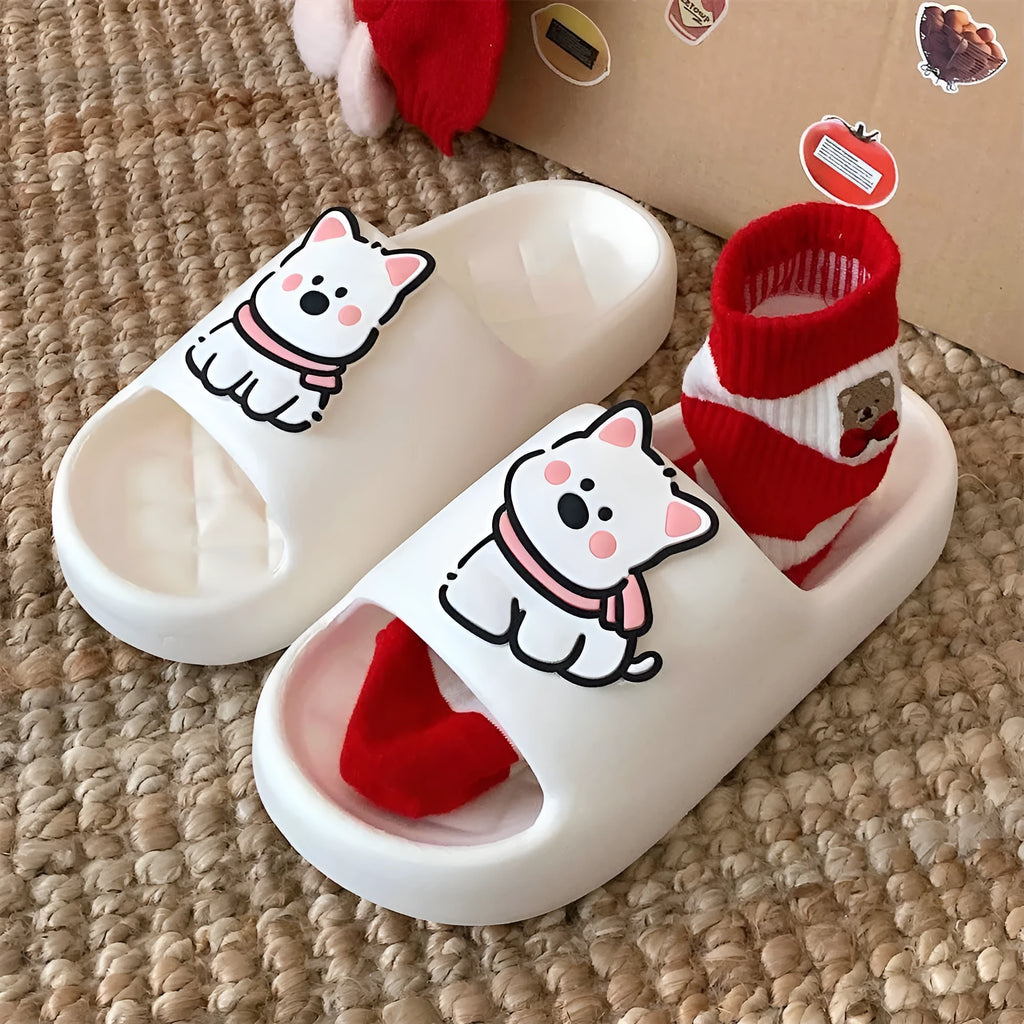 Creative rhombus summer slippers for men and women thickened PVC sole flower pattern cream white