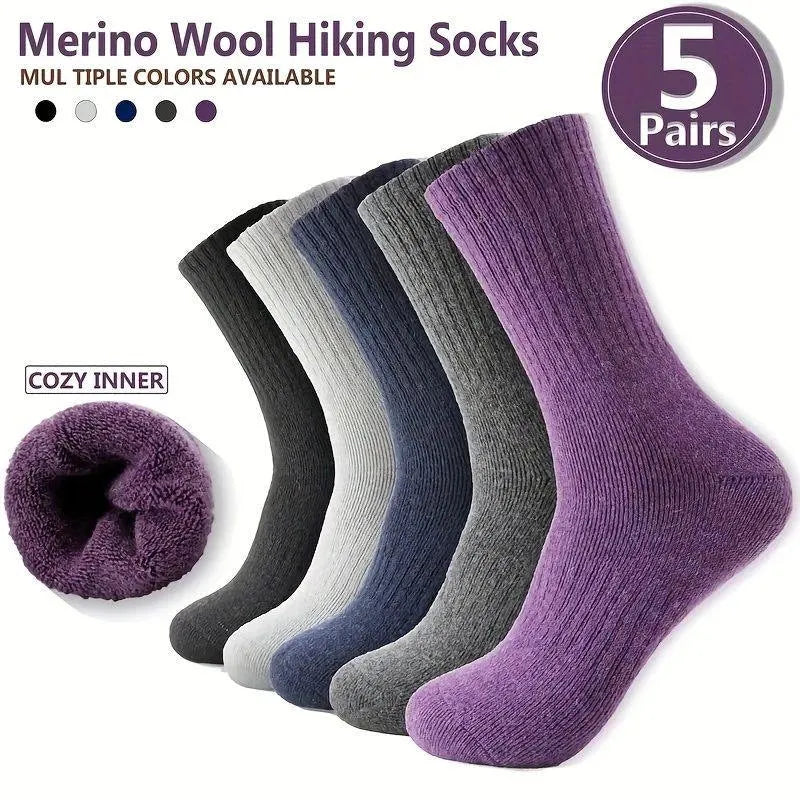 Unisex thickened cashmere tube socks in mixed colour solid design, mid-calf length