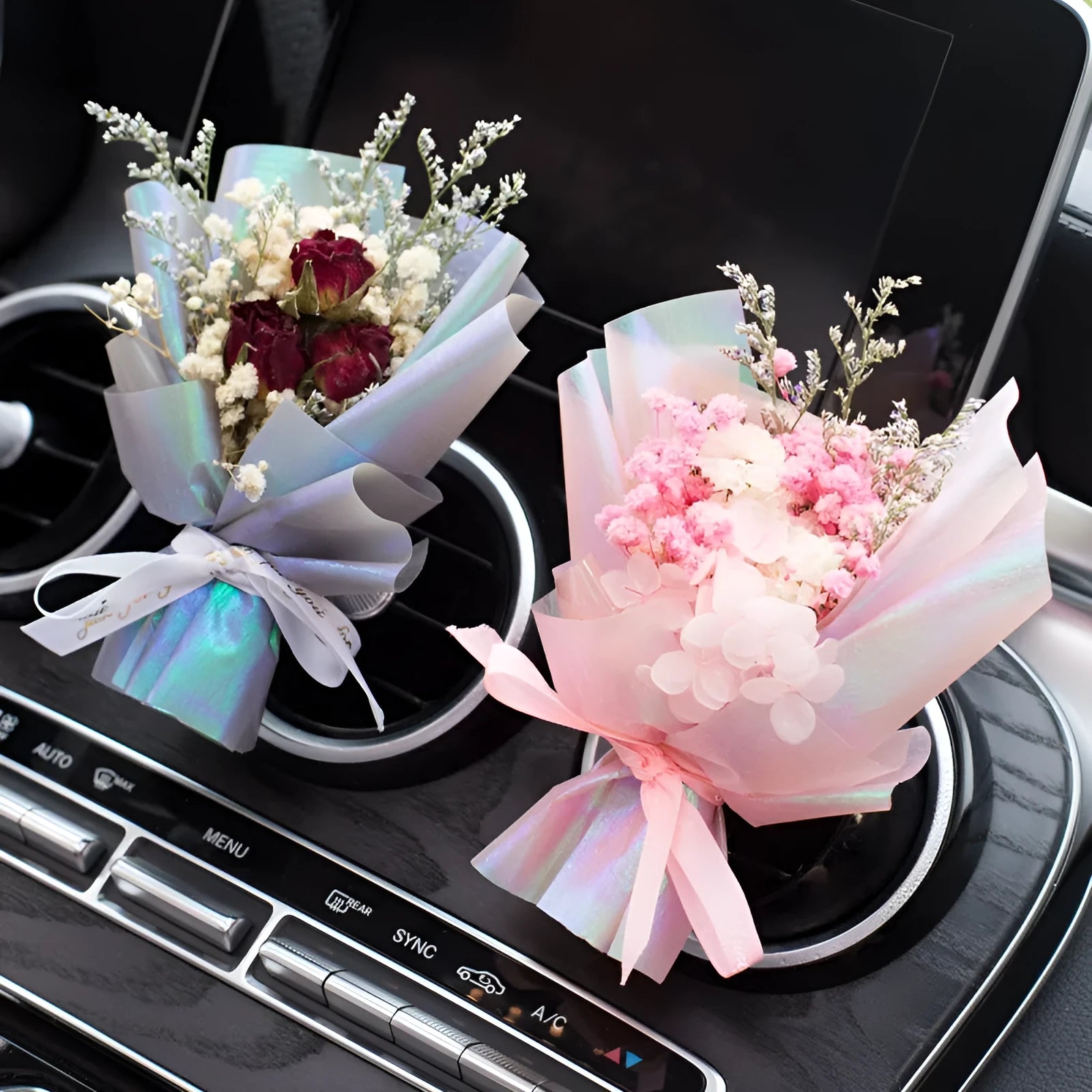 Handmade dried flower car air vent perfume ornament with fragrance sachet in multiple colour options