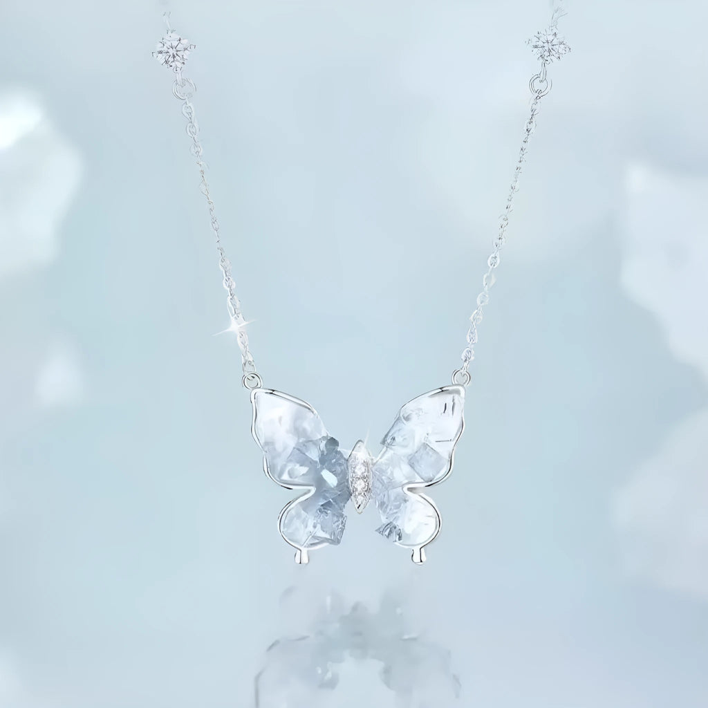 925 silver butterfly pendant necklace with ice rain detailing on 41-50cm O-ring chain