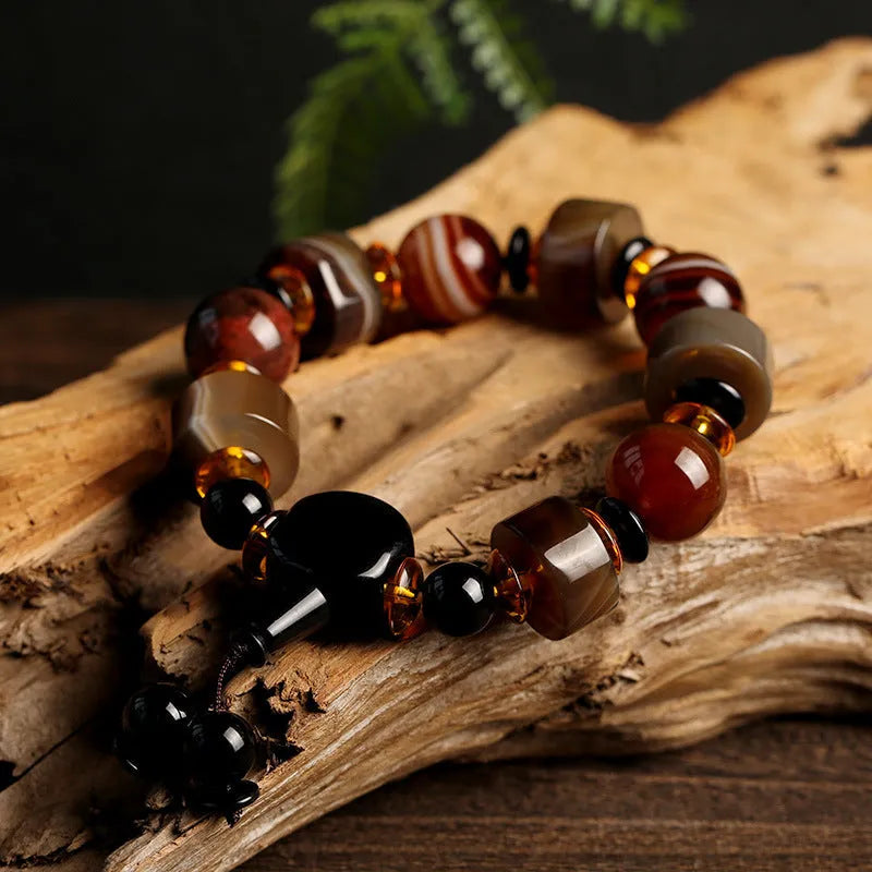 Original natural twining line old agate bracelet with sardonyx, white, black, and red agate beads in geometric ethnic style
