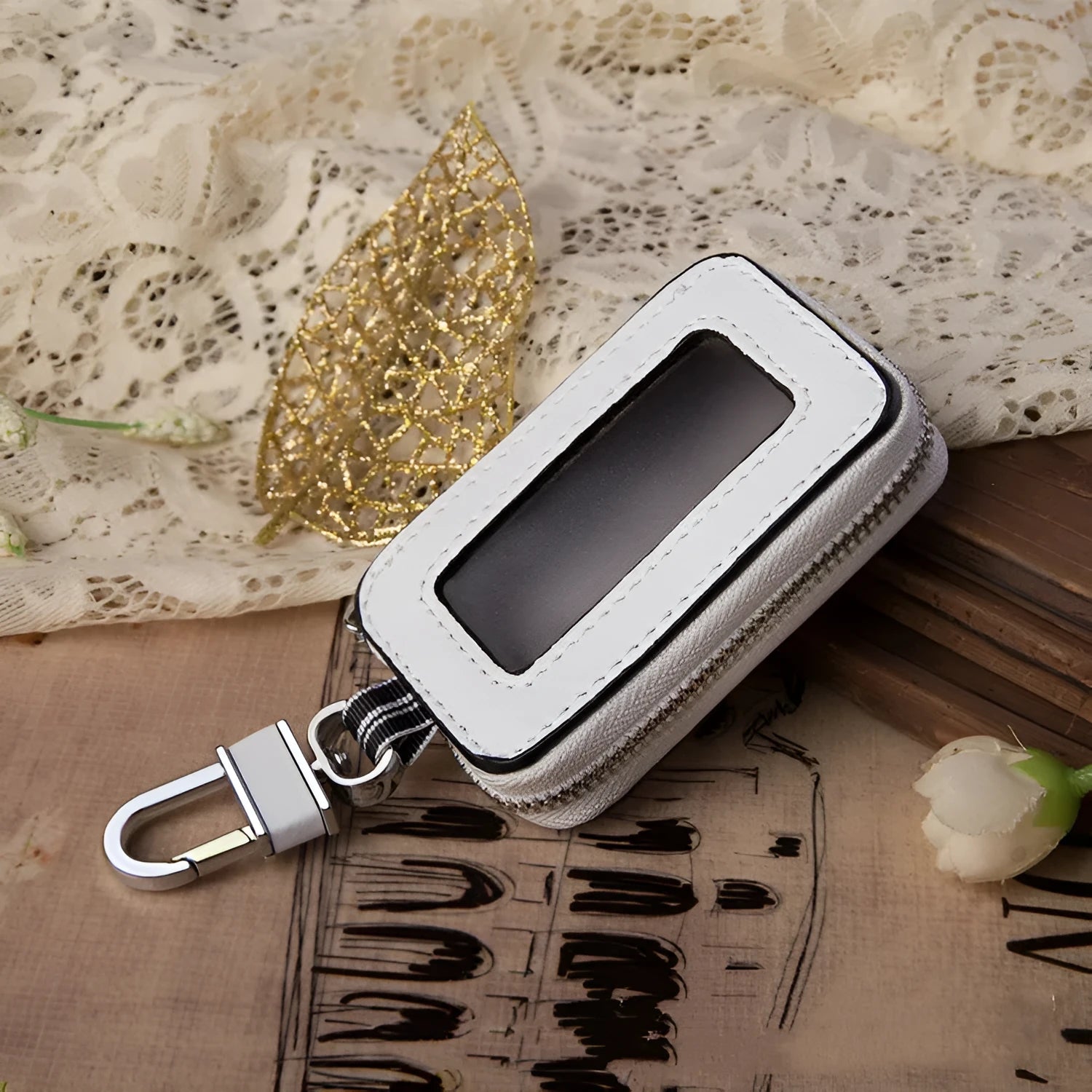 White genuine leather car key case with plain weave finish, 8.3x5x2cm square vertical shape