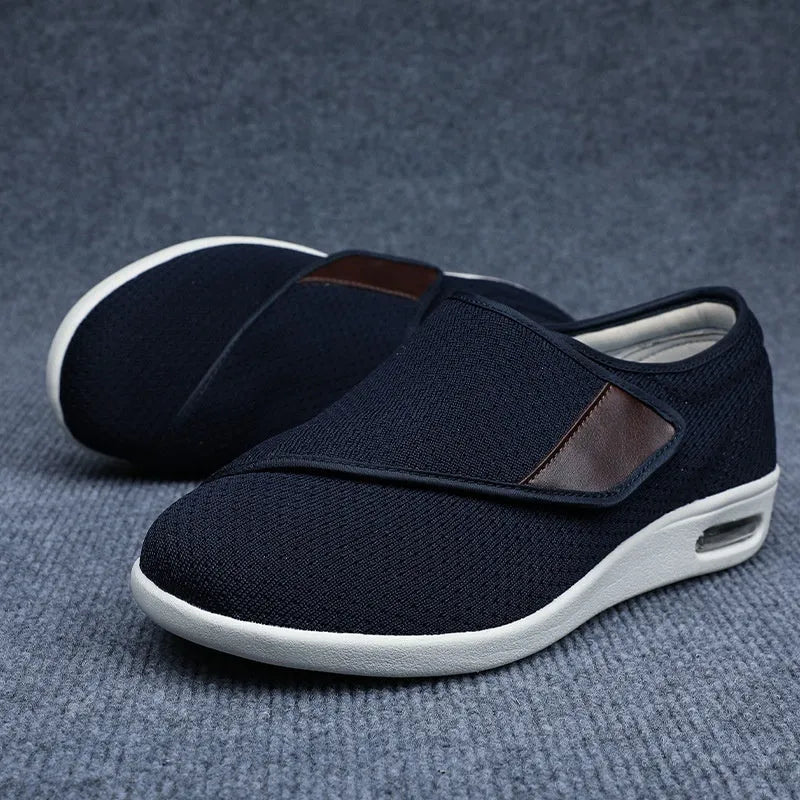 Widening leisure mother shoes with Velcro fastening in beige colour with rubber sole