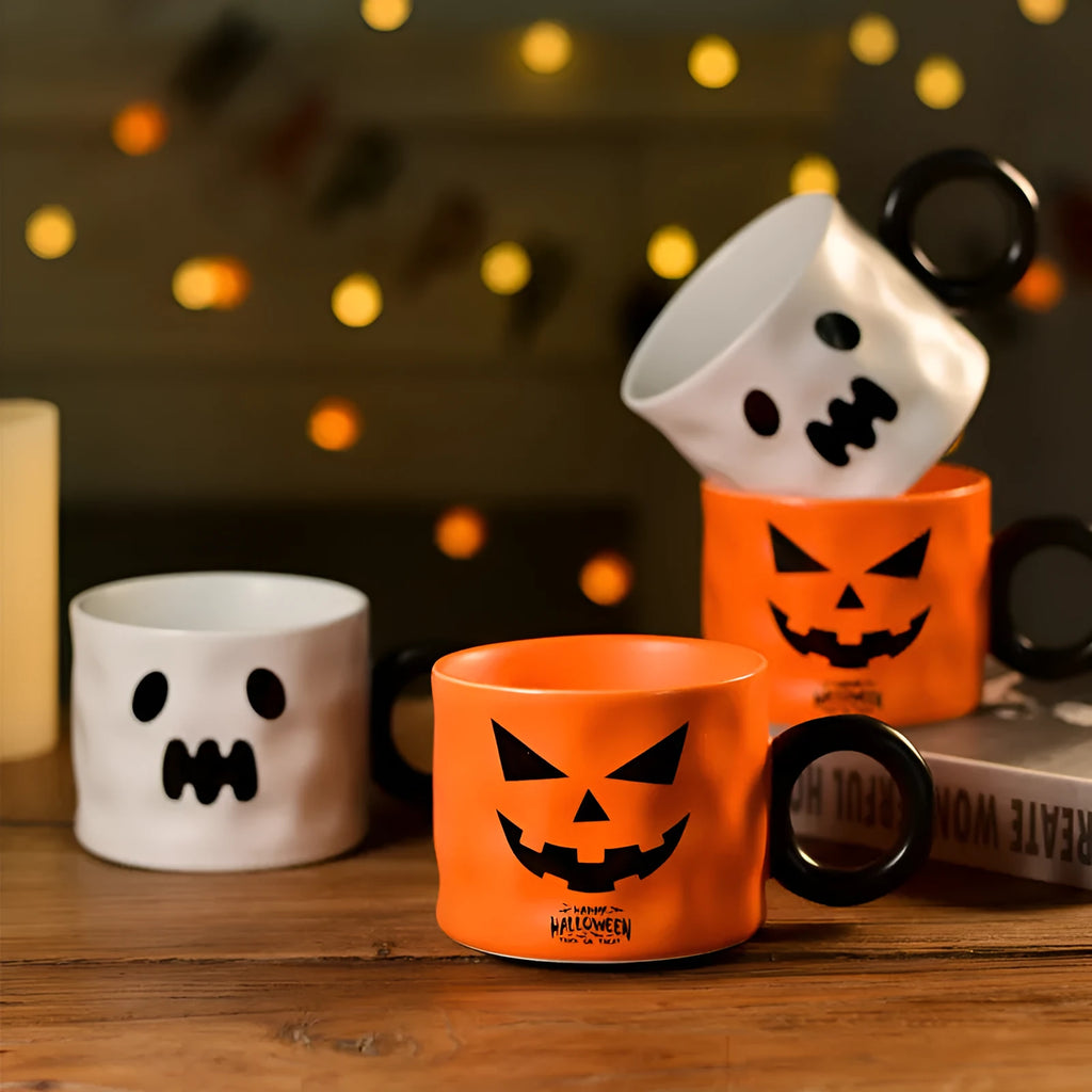 Pumpkin ceramic mug with handle, 15cm height, orange colour, includes dessert spoon and gift box, Halloween party favour