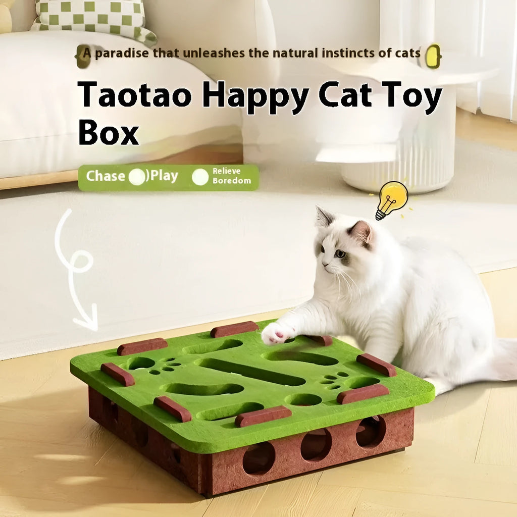 Square green brown felt cat scratching pad with a centre hole, dimensions 30x30x7.5 cm.