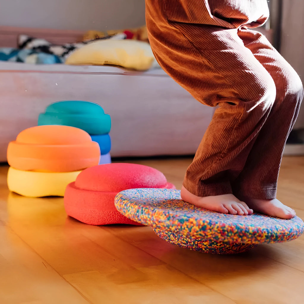 Plastic wood surf balance board for children 4-6 years in mixed colour or black finish