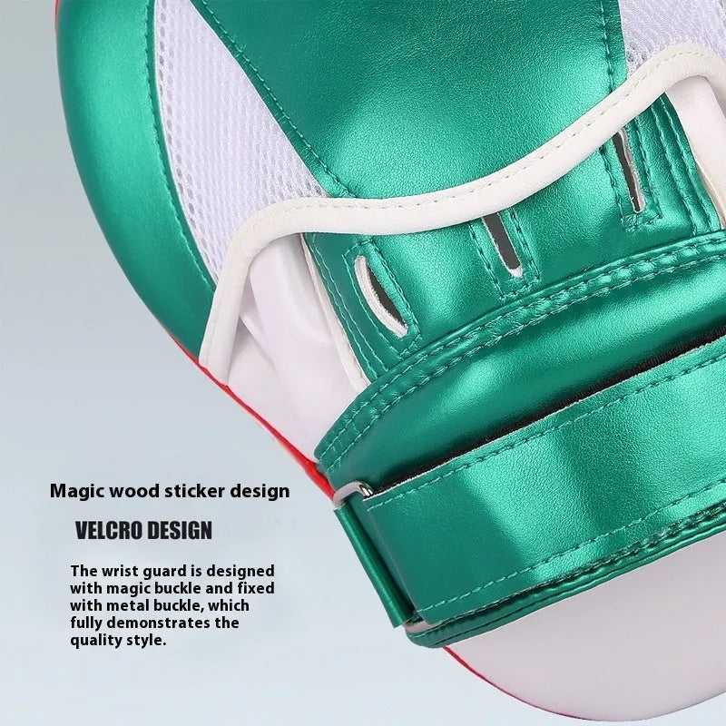 Golden and green vertical PU leather boxer Sanda hanging training target baffle