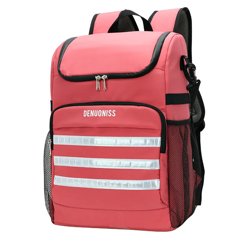 Breathable waterproof insulated backpack with bottle opener in black, 20L cloth construction