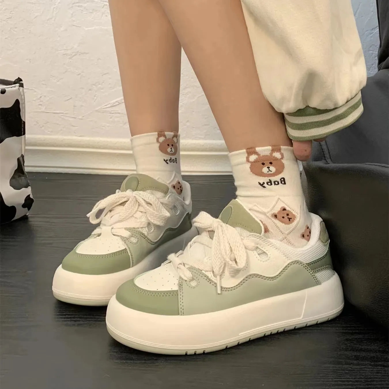 Women's green casual shoes with PU mesh upper and flat heel design