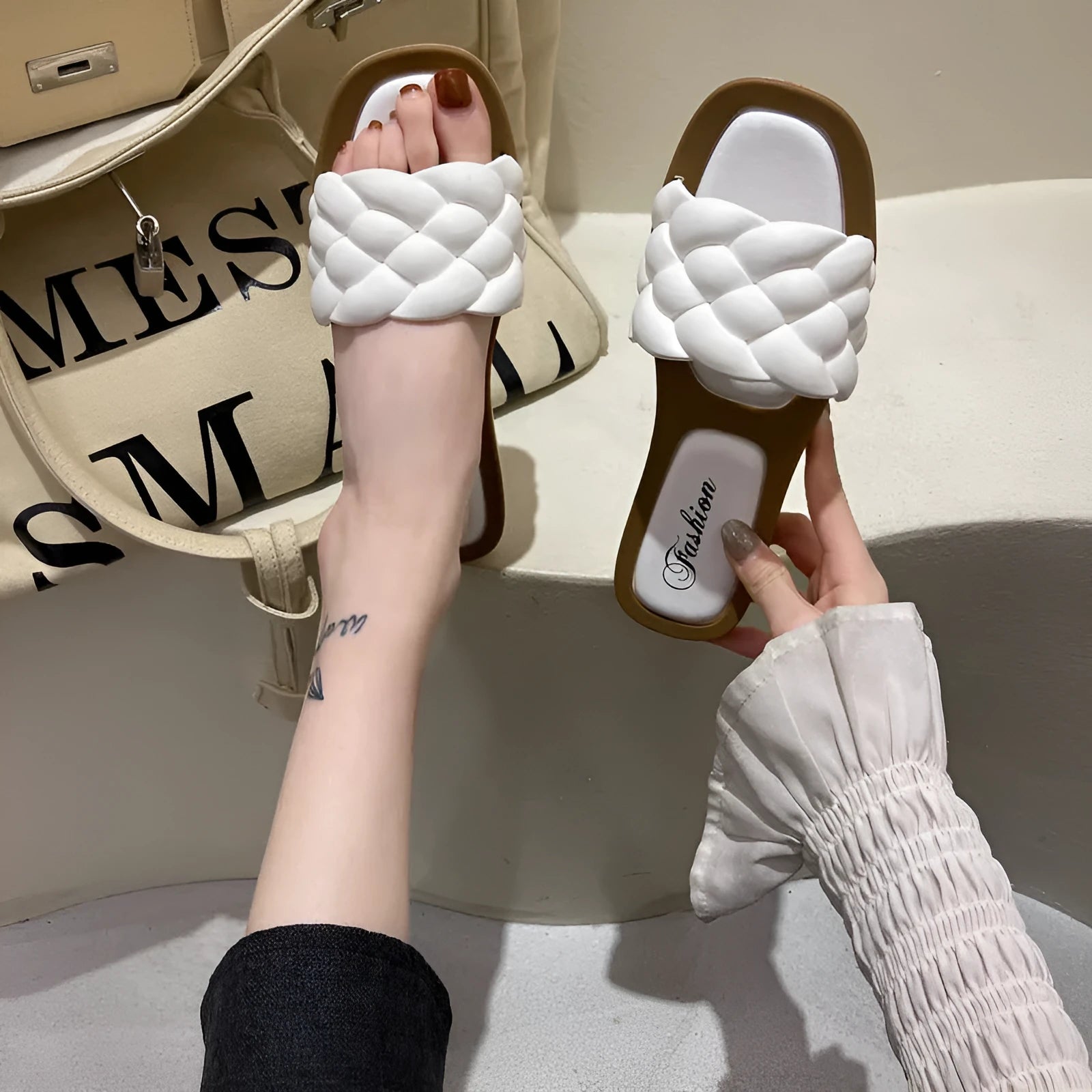 Women's plaid pattern PVC beach sandals with thick anti-skid soles