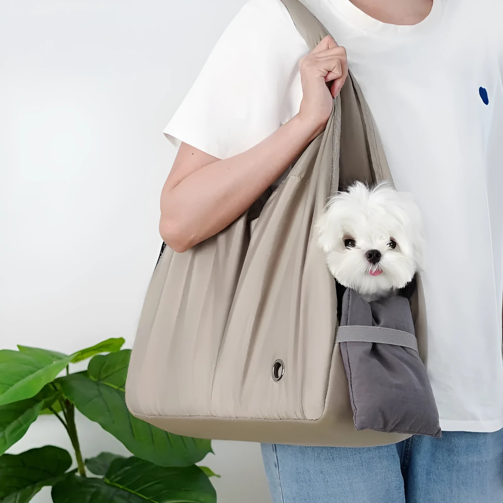 Apricot-coloured cloth pet travel handbag for small dogs and cats